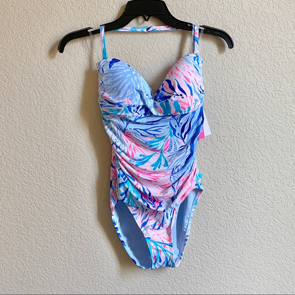 Lilly Pulitzer Flamenco Kaleidoscope Coral Blue 6